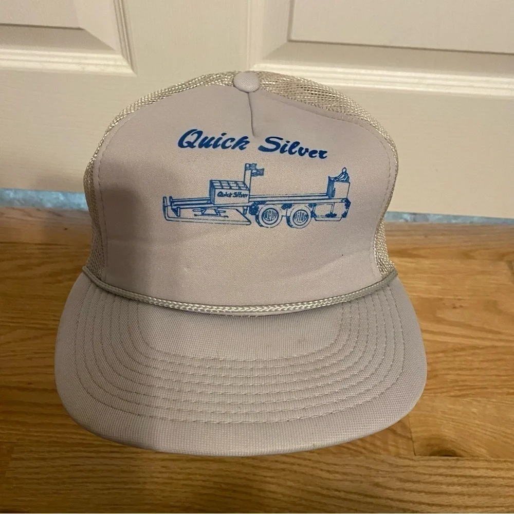 Vintage Quick Silver Motor Oil Hanes Gray Snap Back Hat Mesh Cap Trucker 80s 90s